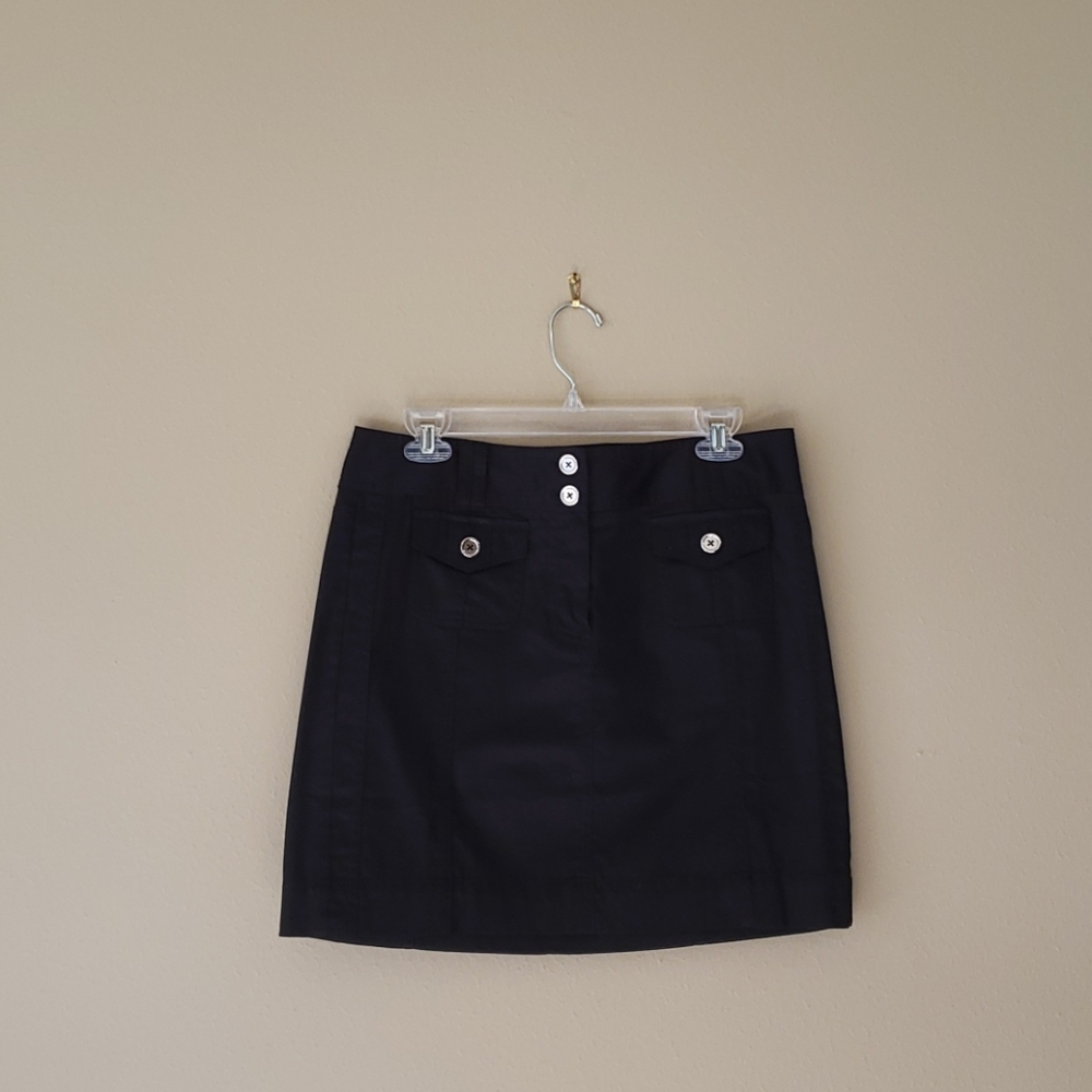 White House Black Market size:6 skirt